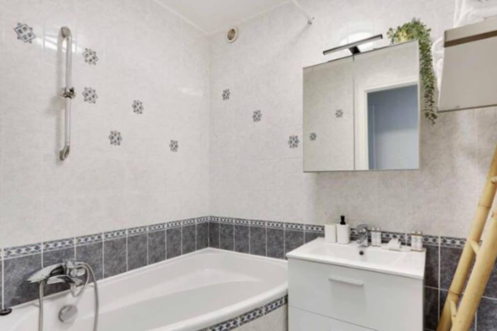 Superbe Appartement Lumineux Et Calme Saint-Ouen  Eksteriør bilde